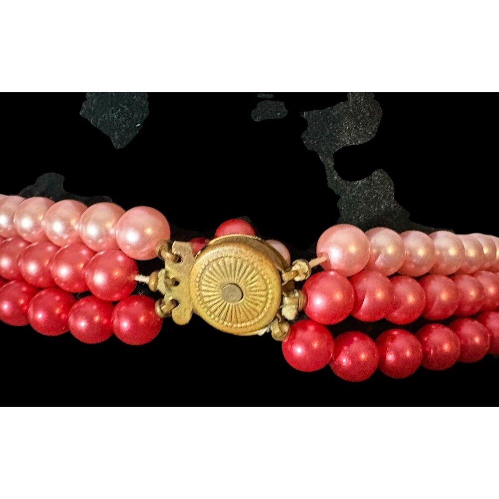 Vintage Pink Faux Pearl Necklace 18 Inch With Japan Clip On Earrings Set - Picture 3 of 10